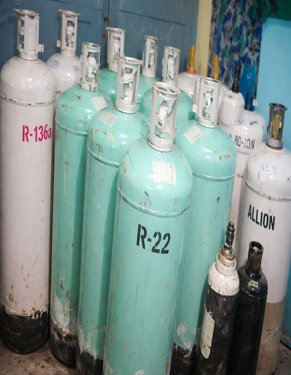Refrigerant Gases (R22, R134a, R32, R410A, R407C)